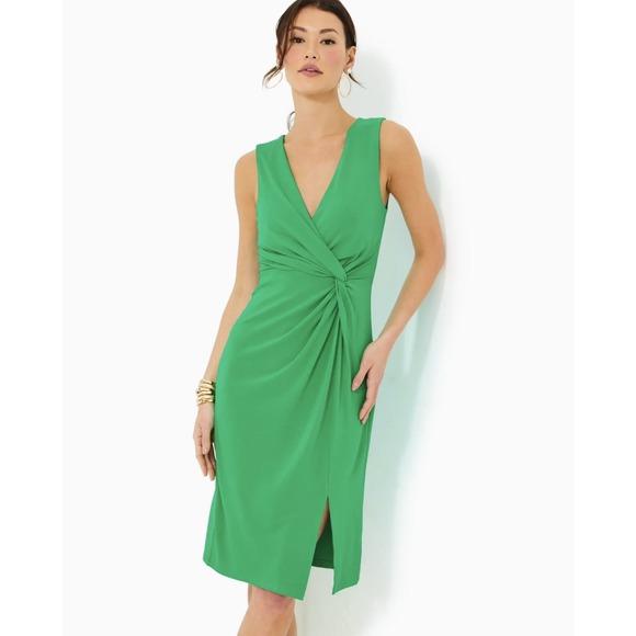 long sleeve keyhole dress Long Sleeve Keyhole Dress – Sabrak Boutique main image 1